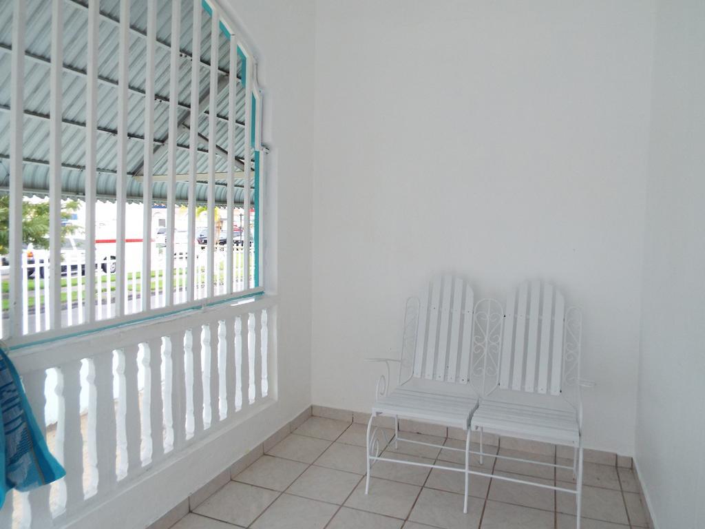 Calle Hollanda 3 Bedroom Home San Juan Room photo